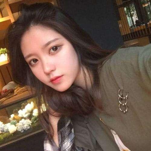 屈從的本源